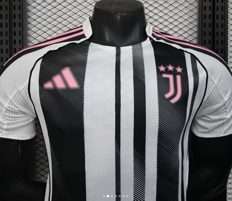 Juventus Home Player Jersey 2025/26 - Image 3