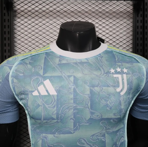 Juventus Away Player Jersey 2025/26 - Image 3