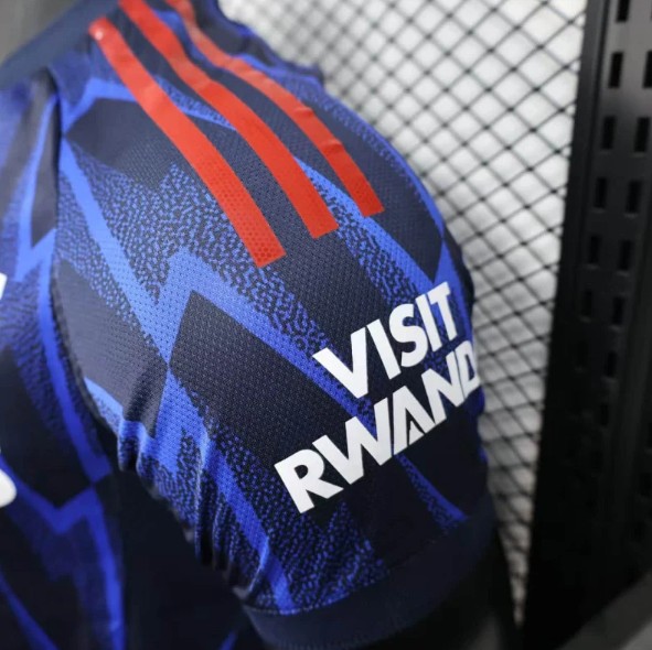 Arsenal Away Player Jersey 2025/26 - Image 4