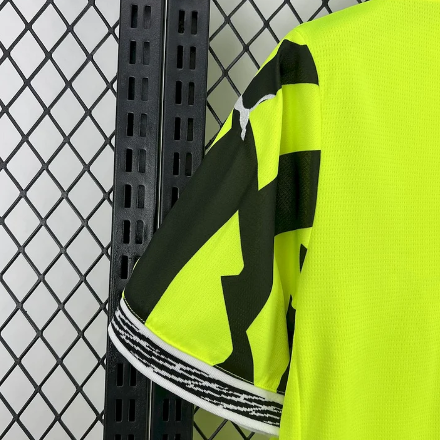 Dortmund Special Soccer Jersey 2024/25 - Image 4